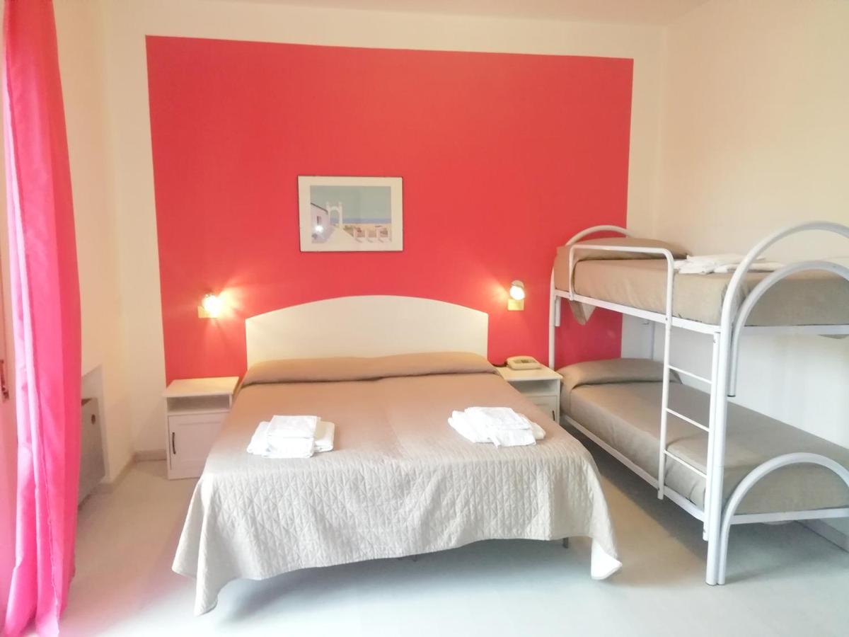 Hotel Rita تّشيرفييا المظهر الخارجي الصورة