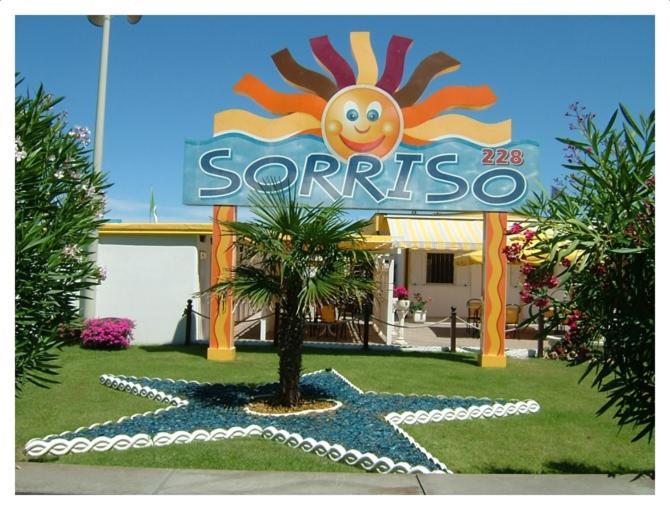 Hotel Rita تّشيرفييا المظهر الخارجي الصورة